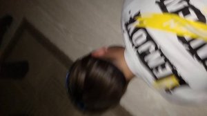 моему двоюродному брату которому 12 врезали по яйцам