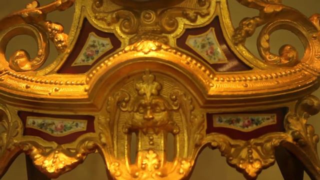 Познавательная прогулка для Тони по Музею часов в Ангарске смотреть онлайн