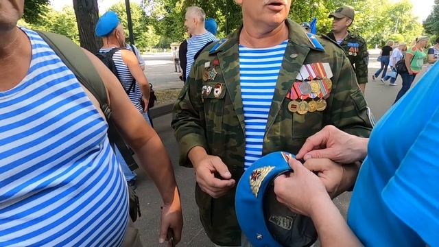 Слава Воздушному Десанту России. 92-летие ВДВ в Москве в августе 2022 года смотреть онлайн