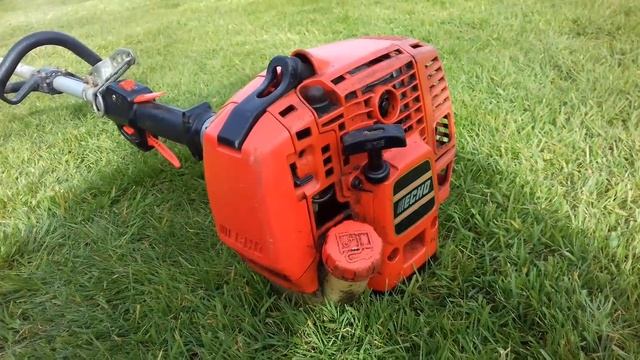 Running The ECHO SRM 330  Petrol Strimmer!