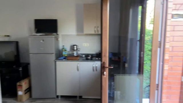 В Батуми сдаётся в аренду дом с садом, 450$в месяц. +995 558 99 79 79 WhatsApp. смотреть онлайн