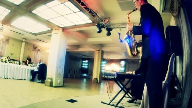 Саксофон и фортепиано / 8-912-711-05-95 / Свадьба в ресторане "Хлынов" смотреть онлайн