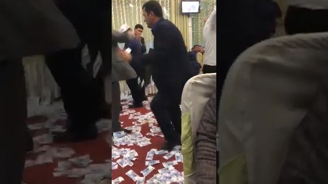 Восточная свадьба,танцы на деньгах. смотреть онлайн