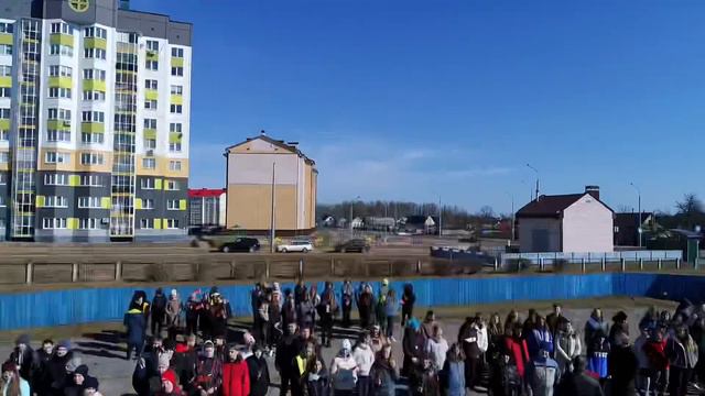 Флешмоб в школе 11 Слуцка смотреть онлайн