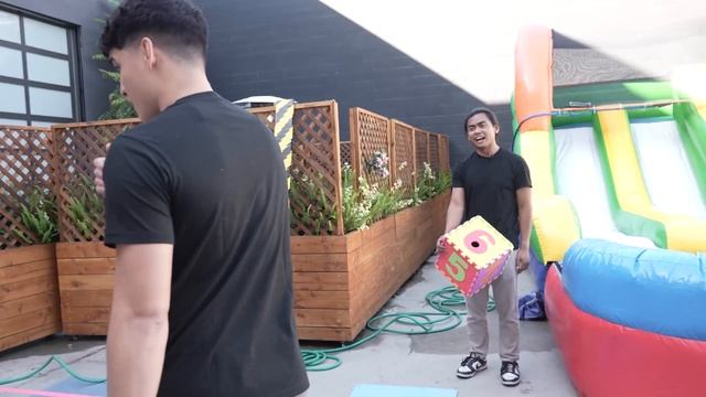 GIANT BOARD GAME Challenge for IMMORTALITY смотреть онлайн