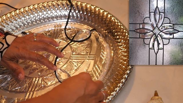 Leaded Glass Crystal Christmas Door Wreath - Dollar Tree DIY смотреть онлайн