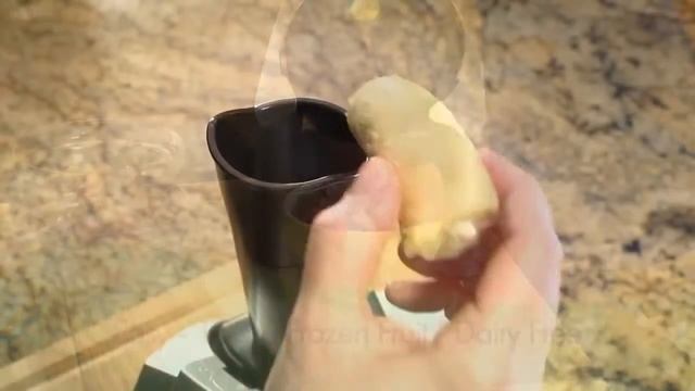 "БЕРИ СВОЁ" Аппарат для приготовления мороженого Yonanas Frozen Treat Maker в Томске! смотреть онлайн