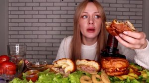 MUKBANG |  Бургеры, фри, луковые кольца | Burgers, fries, onion rings не ASMR
