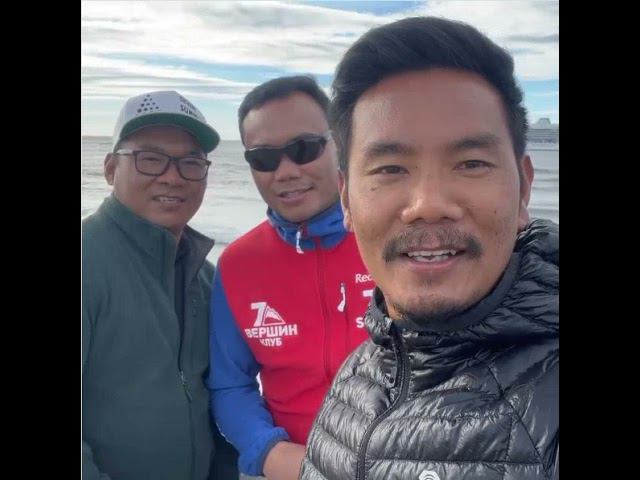 Экспедиция Клуба 7 Вершин в Антарктиду. Таши Лакпа представляет свою команду смотреть онлайн