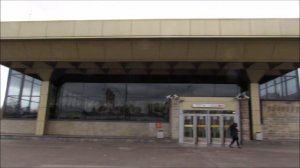 Станция метро «Выборгская»