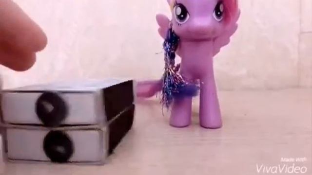 Бумажки))"Я показываю как делать разные вещи!!$%#? смотреть онлайн