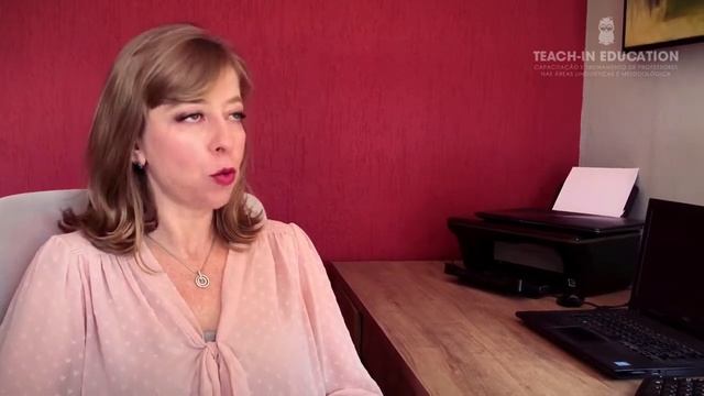 How can teachers diversify their classes and let go of course books? смотреть онлайн