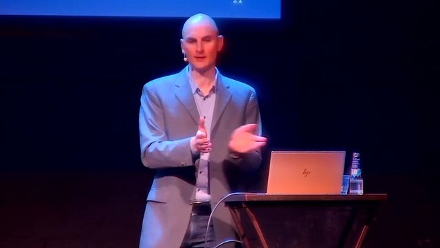 Kubernetes Community Days Amsterdam Live Stream - day 1 смотреть онлайн