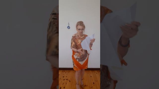 Креативные идеи. Платье из платочной ткани, крой и пошив креативной идеи. смотреть онлайн