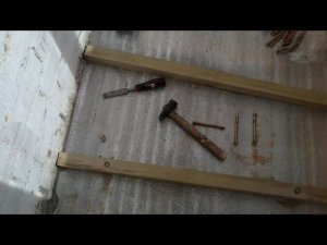 Пол на лоджии 3ч (монтаж брусков)