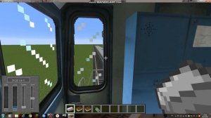 ЭТОТ ЖИТЕЛЬ УСТРОИЛ КРУШЕНИЕ ПОЕЗДОВ В МАЙНКРАФТЕ