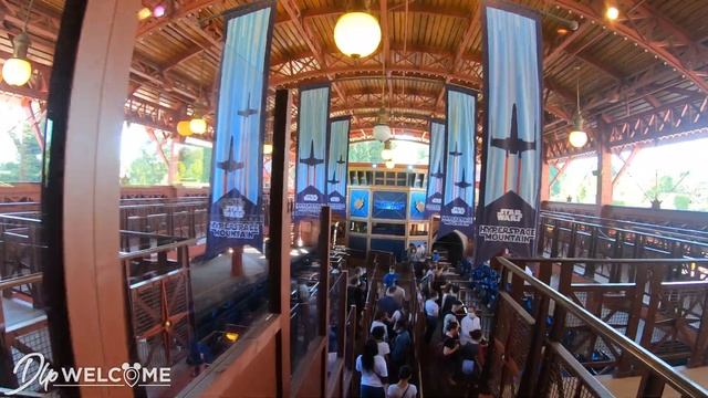 [4K] HyperSpace Mountain - On Ride Front Row- Disneyland Paris смотреть онлайн