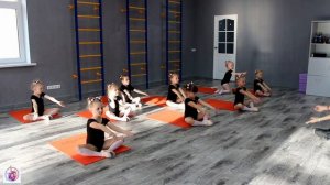 Ритмика для детей 3-4 года. Танцевальная студия WOWKIDS.