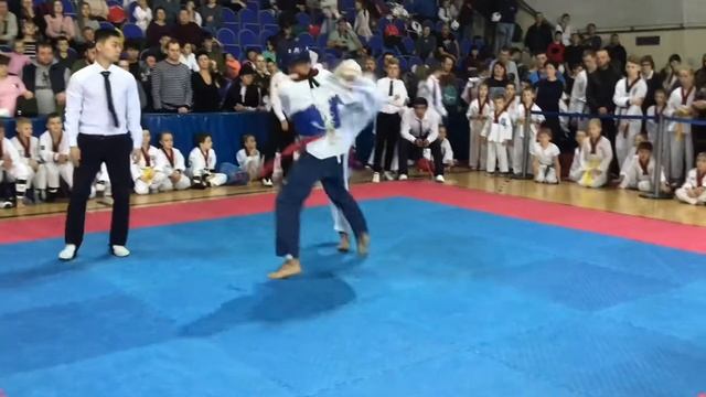 Соревнования по спаррингу в клубе Тхэквондо Эридан | sparring competitions in the Taekwondo Eridan смотреть онлайн