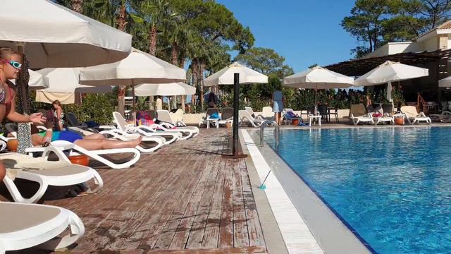 Турция 2021. Прыжки в бассейн смотреть онлайн