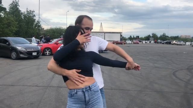 Oksana & Oleg. Bachata Sensual. I like it смотреть онлайн