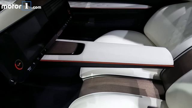 Infiniti Q Inspiration Concept: 2018 Detroit Auto Show смотреть онлайн