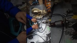 Замена якоря на торцовой пиле Makita LS 1040