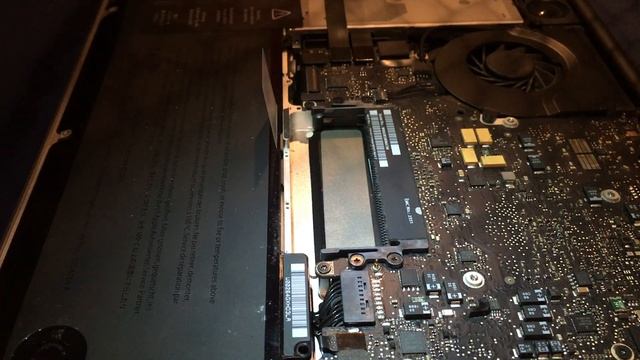 How To Remove/Install RAM On An Apple MacBook Pro - Teen Tech Talks