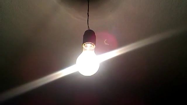 Самая обычная лампочка 150 ватт. смотреть онлайн