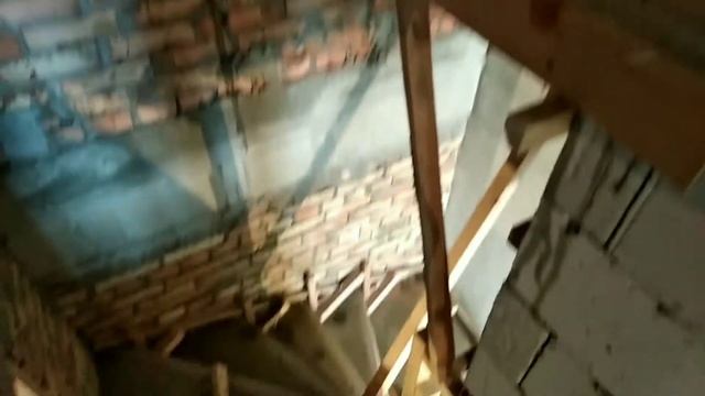 Доливка бетона в двухуровневой квартире смотреть онлайн