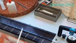 Ручная вязальная машина Нева-2. Устройство машины.