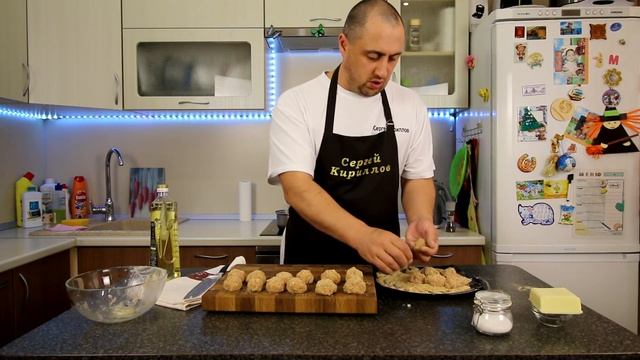 ШАРИКИ из куриного фарша с сыром. смотреть онлайн