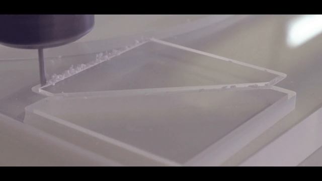 Фрезерный ЧПУ станок Wattsan M1 2030 - ФРЕЗЕРНАЯ РЕЗКА ОРГСТЕКЛА 20 ММ