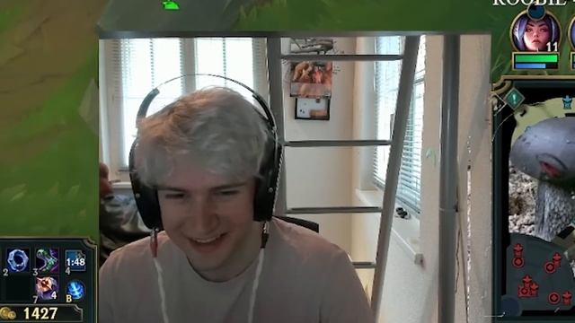 LIGHTNING GOD VLADIMIR ENLIGHTENS YOU WHY ADC VLAD BETTER THAN TOP смотреть онлайн