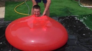 САМЫЙ ГИГАНТСКИЙ ШАР ЧЕЛЛЕНДЖ -  ЧТОБЫ ВЫЖИТЬ