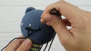 Вышиваем милые глазки: как сделать красивый взгляд у игрушки
