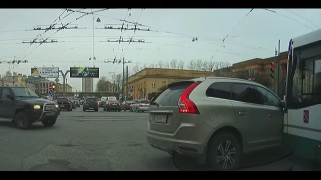 2016 Volvo XC60 Side Crash Impact смотреть онлайн