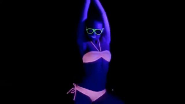 Tinchy Stryder Feat N Dubz Number 1 смотреть онлайн
