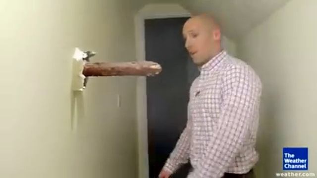 Safest Place during a Tornado смотреть онлайн