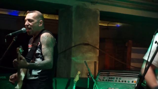 01. *THE MEANTRAITORS* 28.01.2015 Севастополь, Станция М смотреть онлайн