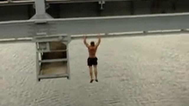 ВЫЗОВ! Подтягивание на мосту смотреть онлайн