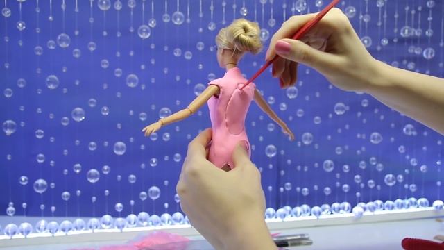 Барби Вечернее платье для куклы Как сделать своими руками DIY Легкий пластилин смотреть онлайн