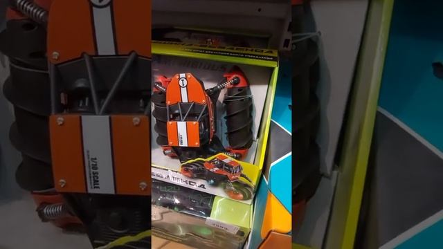 Вездеход-амфибия на ШНЕКОВОМ ходу#shorts смотреть онлайн