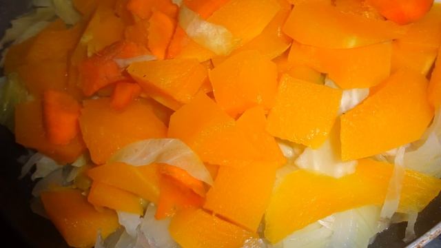 ОЧЕНЬ ВКУСНО ТЫКВА ТУШЕНАЯ С КАПУСТОЙ ПОПРОБУЙТЕ ПРИГОТОВИТЬ смотреть онлайн
