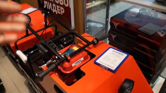 Обновленные мотобуксировщики FORZA 2018 (Обзор за минуту) смотреть онлайн