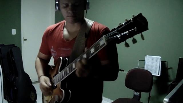 teste #2 Semi Acustica Ravazoli+microphone shure SM57 смотреть онлайн