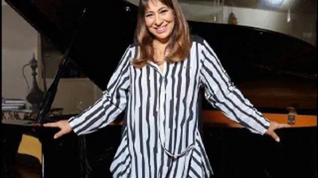 Melek Baykal Eski Eşi Zafer Ergin İle Olan Evliliğinin Bilinmeyenlerini Anlattı смотреть онлайн