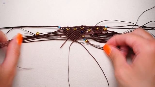 How to make an easy ethnic macrame necklace with beads tutorial: boho chic macrame necklace tutoria смотреть онлайн