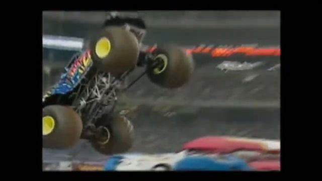 Monster Jam Urban Assault - Showroom Video #3 (Full video with Airforce afterburner) смотреть онлайн
