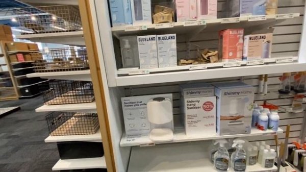 Каждой хозяйке и педанту посвящается лучший магазин контейнеров в Америке. The Container Store.